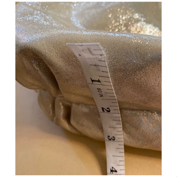 VINTAGE COACH POPPY METALLIC GOLD CHAMPAGNE LEATHER LARGE SHOULDER BAG - Picture 13 of 16